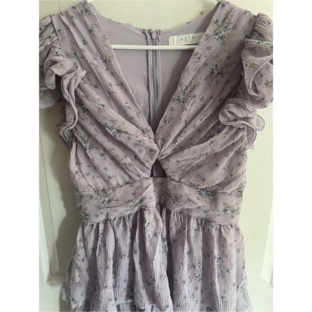 ASTR the Label Maxi Dress Emporia Lavender Floral Chiffon Wedding Guest size L - Picture 3 of 12